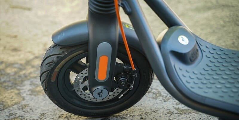 Trottinette Électrique Ninebot F2 Pro