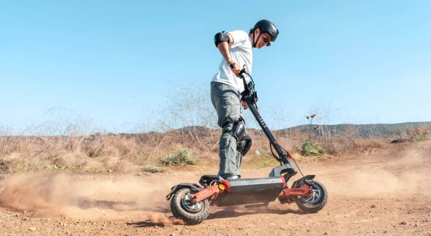 Quand j'accélère, ma trottinette électrique s'éteint